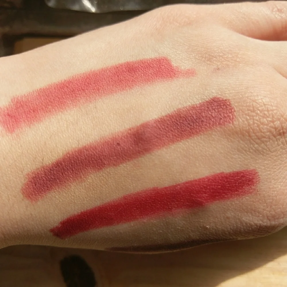 3/12 Brand New dual lip liner, and wood eyeliner